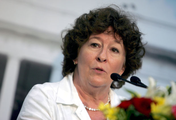 Медаља мира главној хашкој тужитељки против Милошевића